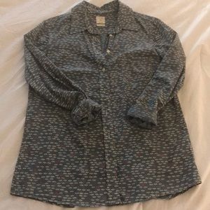 Gap Chambray Button down